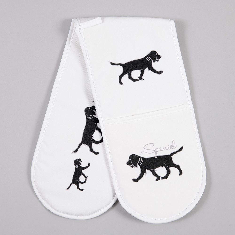 Black Spaniel Oven Gloves