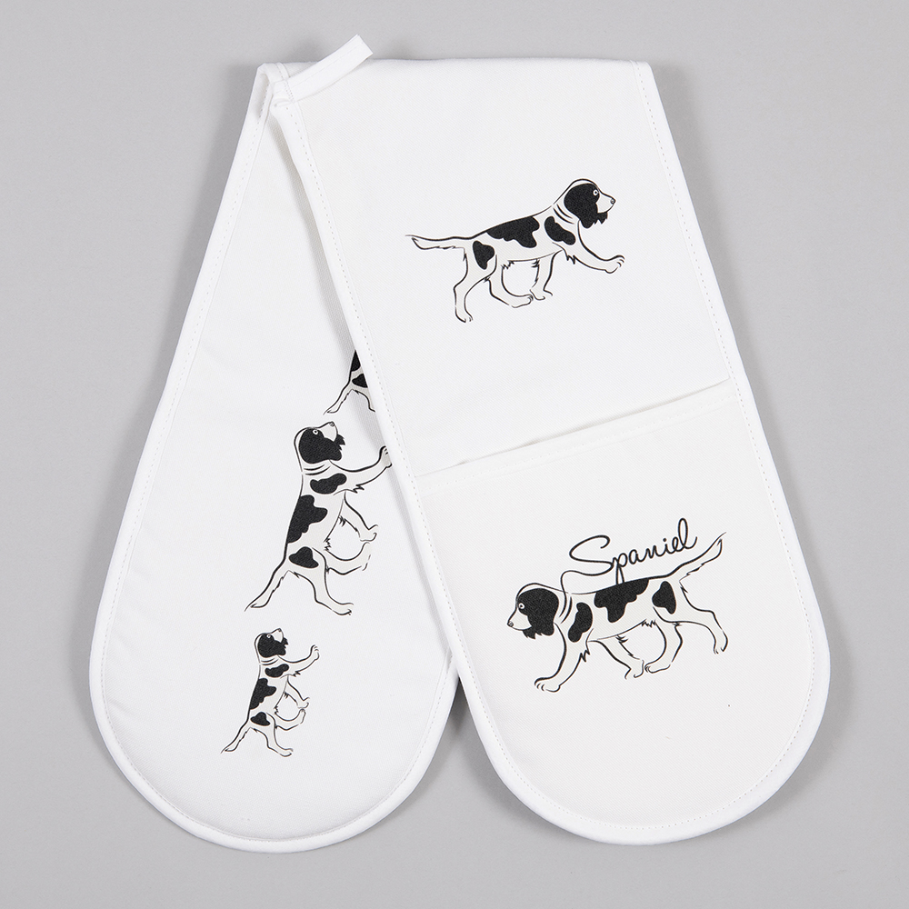 Black Springer Spaniel Oven Gloves