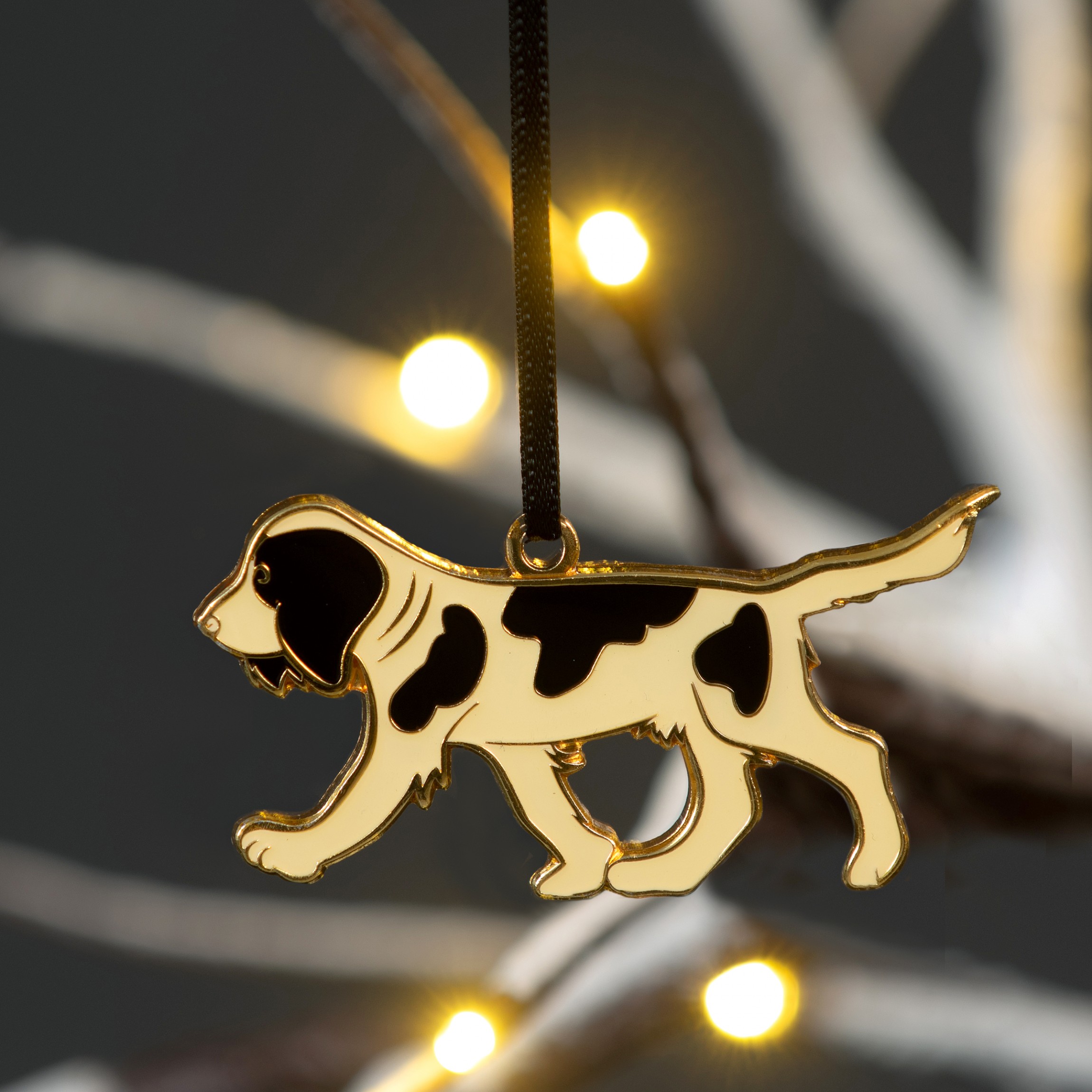 Black Springer Spaniel Decoration on black tree